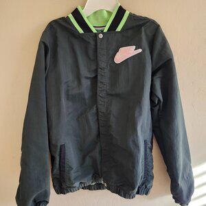 Nike Boys Jacket Green Hoopfly Sportswear Windbreaker Swoosh Logo - XL